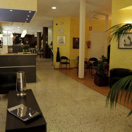 יורט דה מאר Hotel Proa Astor מראה חיצוני תמונה