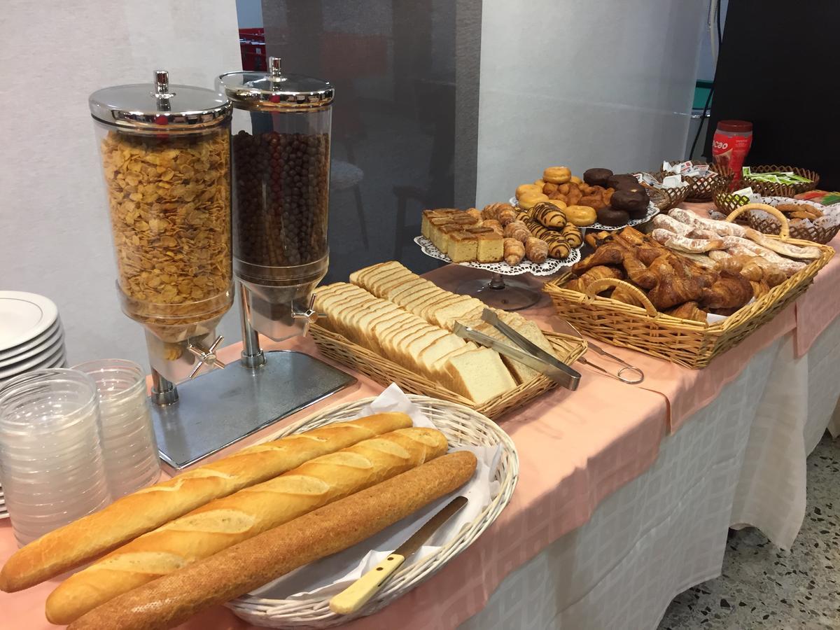 יורט דה מאר Hotel Proa Astor מראה חיצוני תמונה