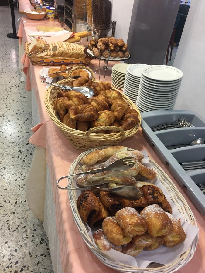 יורט דה מאר Hotel Proa Astor מראה חיצוני תמונה