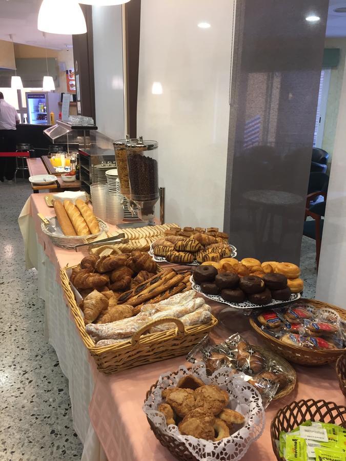 יורט דה מאר Hotel Proa Astor מראה חיצוני תמונה